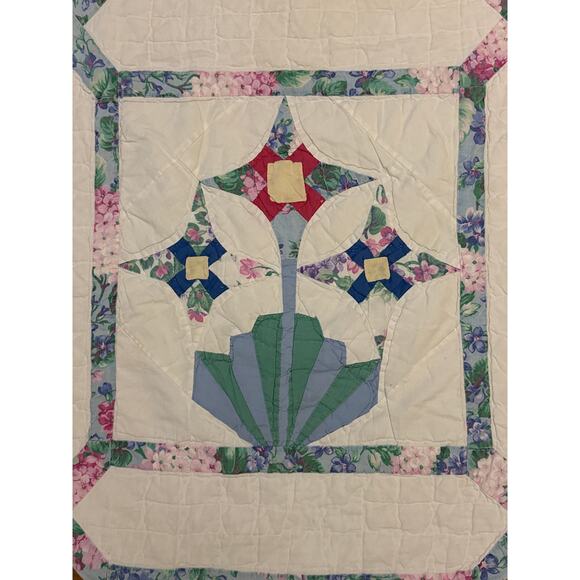 Handmade 80s Floral Patchwork Quilt Pastel Cottagecore 78x87 full / queen - Picture 14 of 16